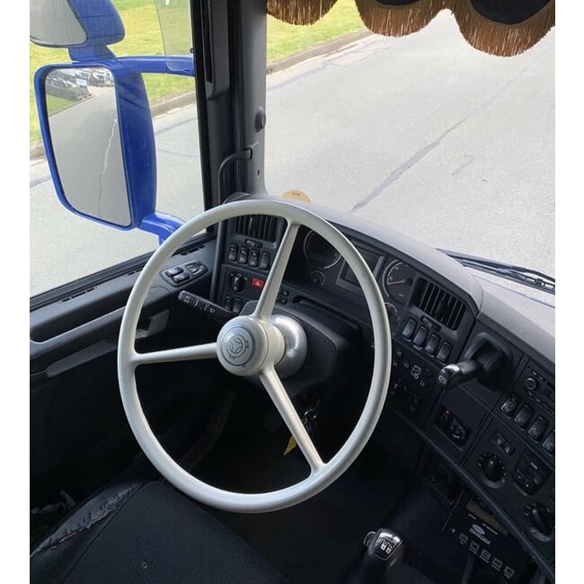Retro driespaak stuurwiel voor je truck, beschikbaar in grijs, wit en zwart!
