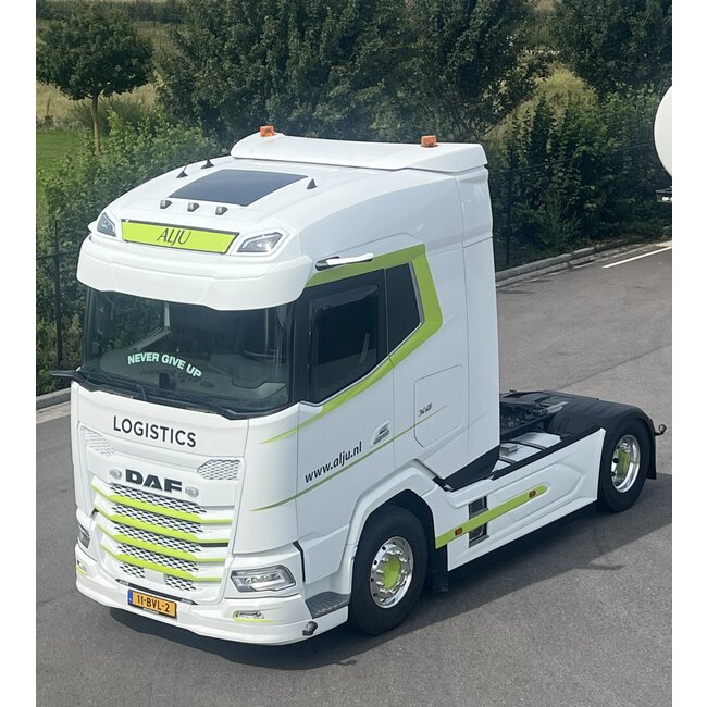 Enseigne lumineuse lisse DAF XF / XG 2021 - 128 x 19 cm