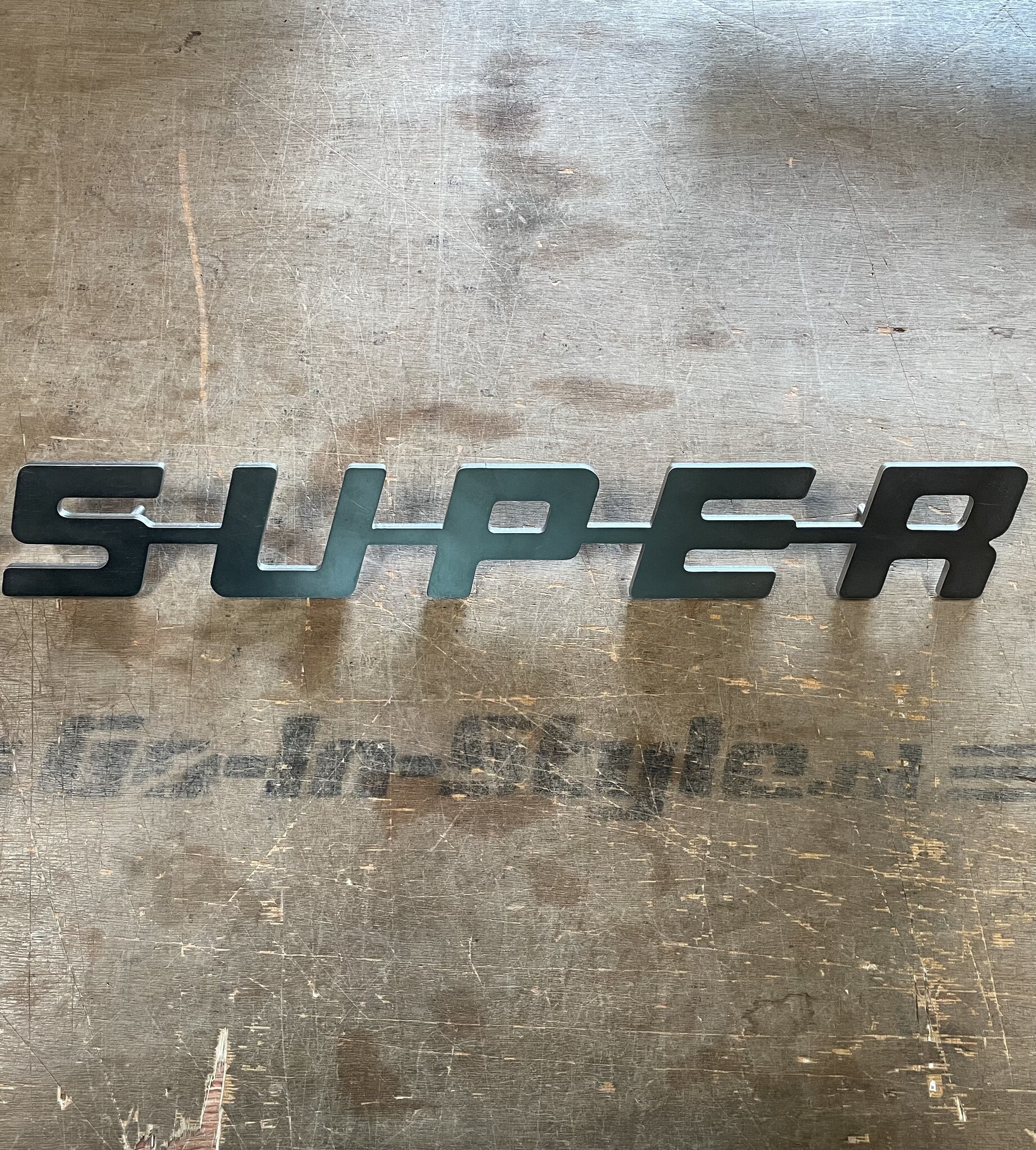 Scania SUPER-Emblem, Polyester oder Edelstahl