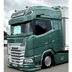 Coles Custom Coles Custom zonneklep voor DAF XG+