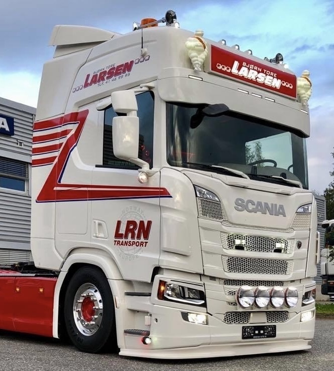 Veap Shield United Spoiler sous pare-chocs avants Veap Scania NextGen pare-chocs moyen