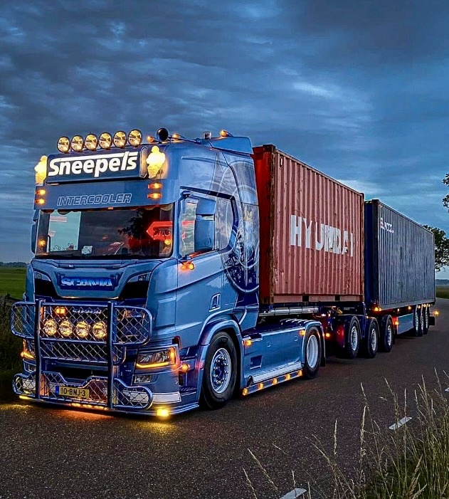 Fox Parts Zonneklep Scania NextGen Recht 34cm