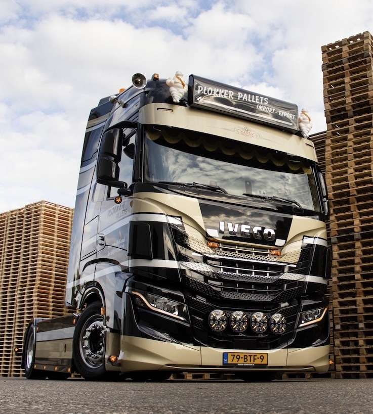 Fox Parts lage zonneklep voor Iveco S-Way
