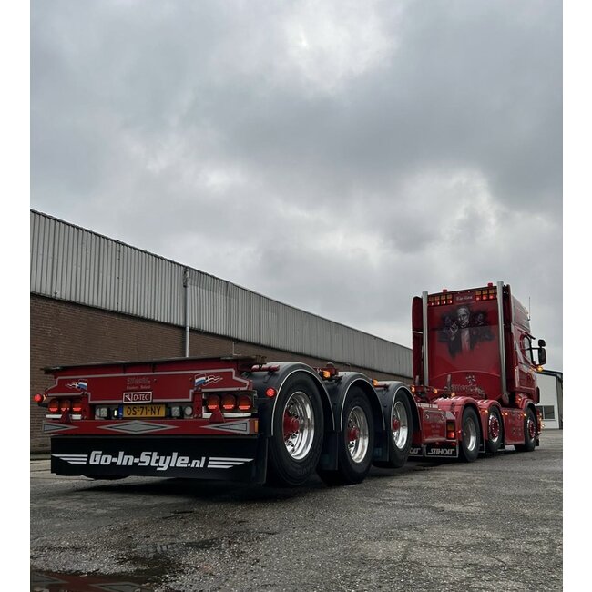 Turbo Truckparts support de bavette rabattable pour pare-chocs arrière !