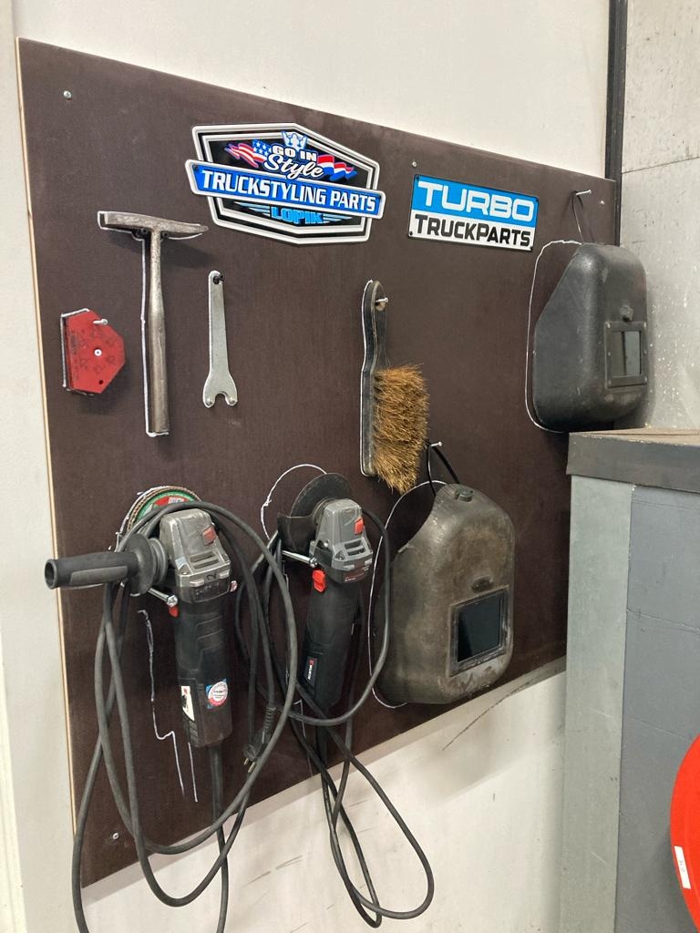 Turbo Truckparts bordje