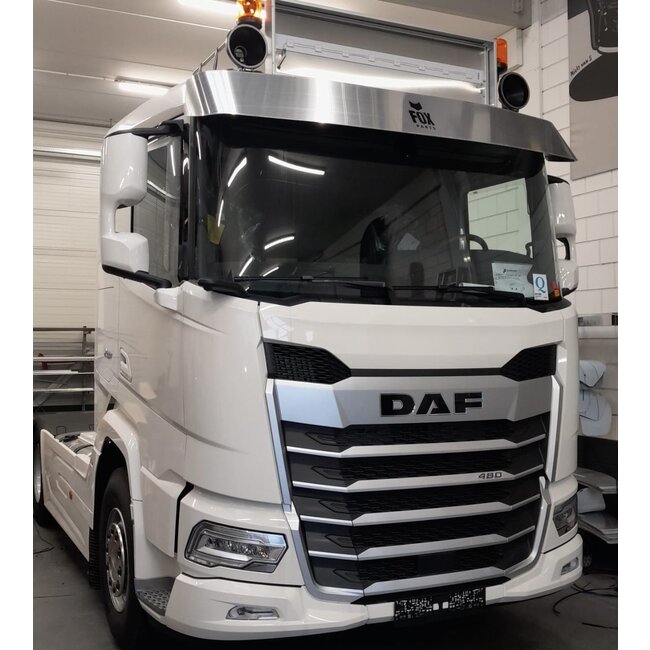 Fox Parts solskærm til en DAF XD og XF med fladt tag