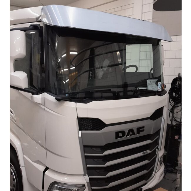 Osłona przeciwsłoneczna Fox Parts do pojazdu DAF XD i XF z płaskim dachem