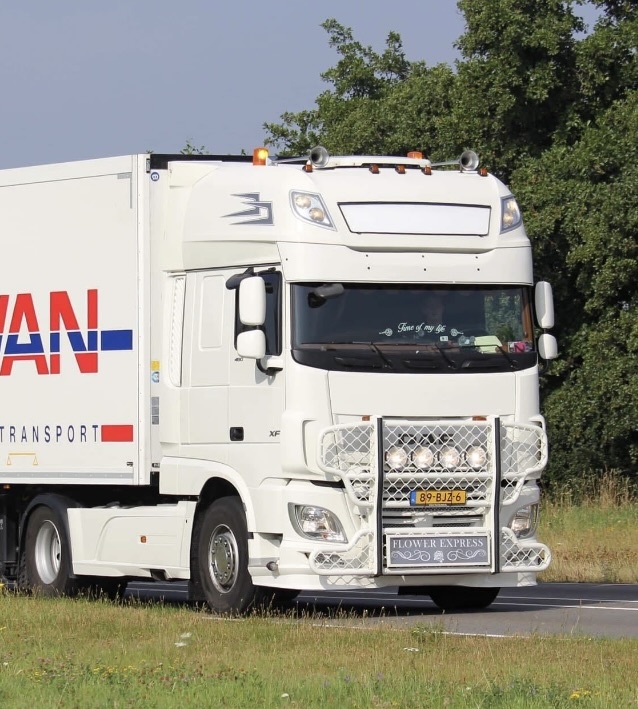 SRI Frontplaat LED Triple Sign voor Bullbar