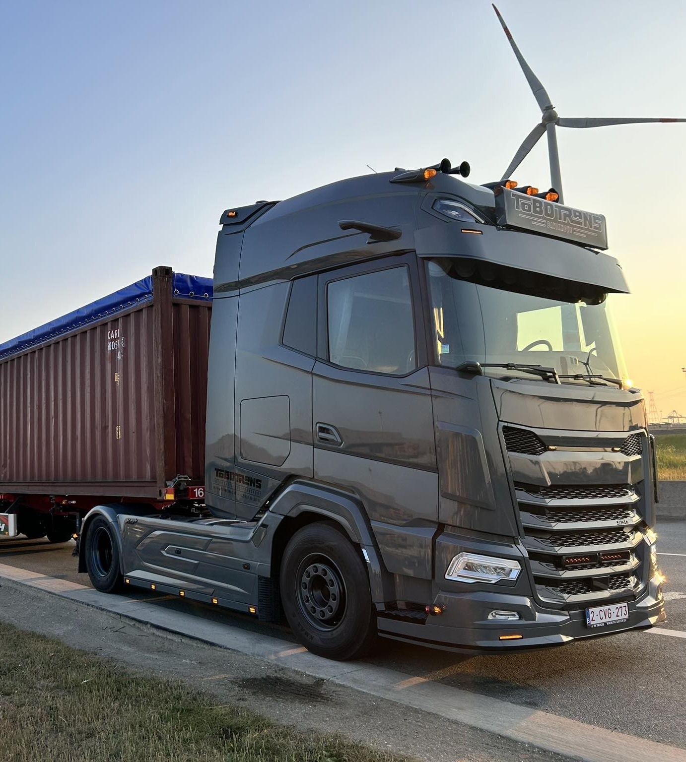 Fox Parts Zonneklep DAF XG+ 30cm Recht