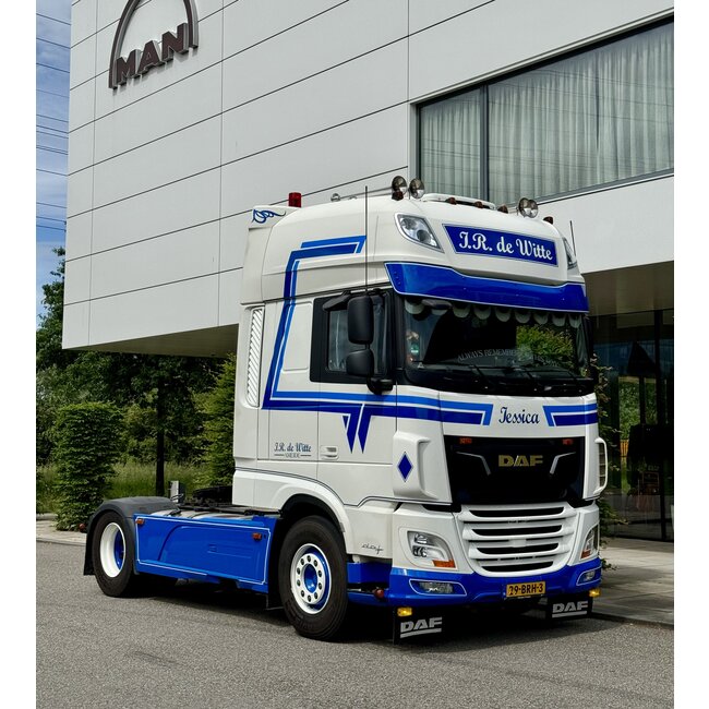 Osłona przeciwsłoneczna Vepro DAF XF Super Space Cab