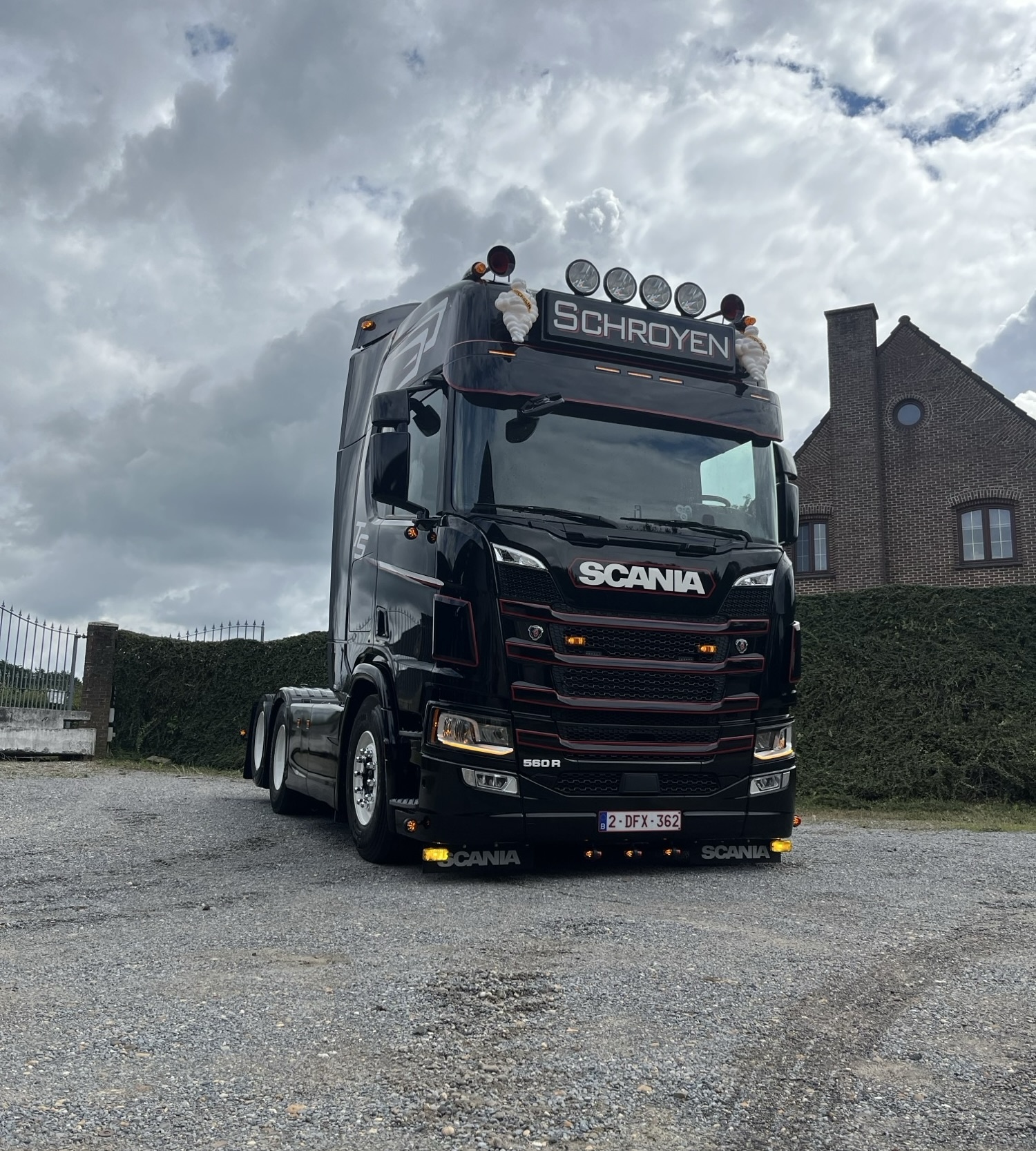 Solarguard Zonneklep Scania NG met lijn