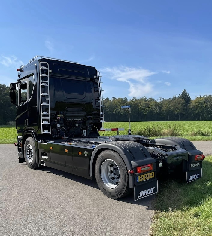 Scania Escalier de cabine Scania NGR (acier inoxydable)