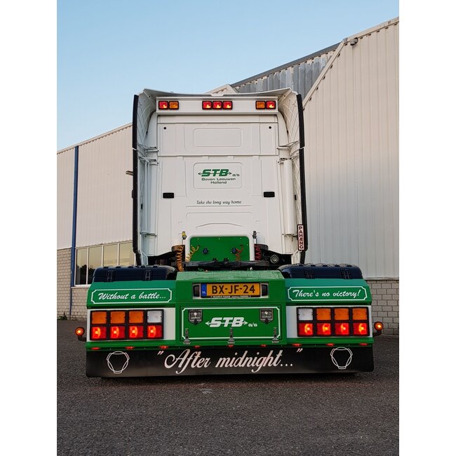 Black mudflap  250x40 cm