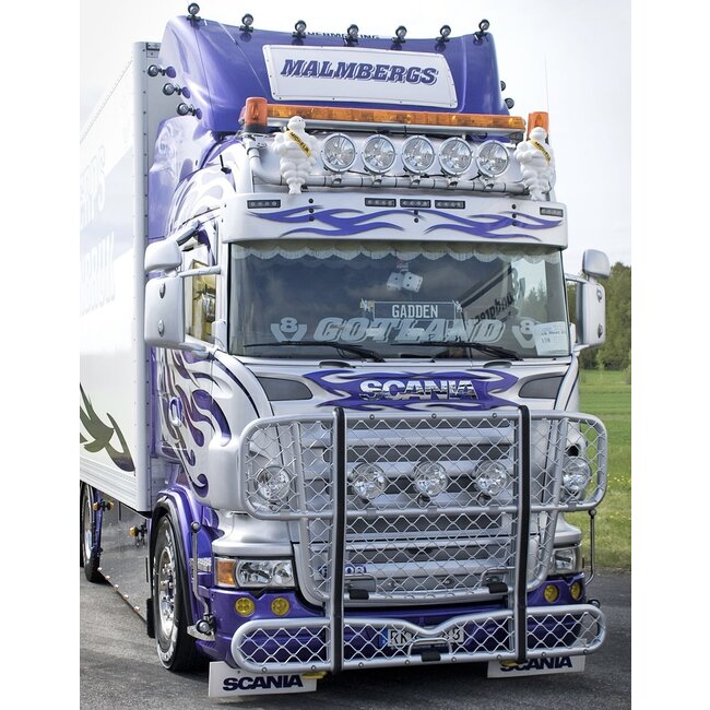 Przednie orurowanie Trux do ciężarówki Scania Streamline!