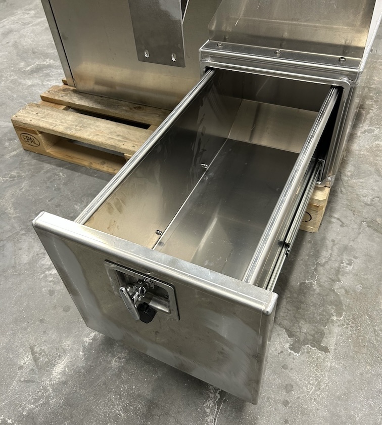 Coffre de rangement en aluminium avec tiroir coulissant DAF XG et XG+