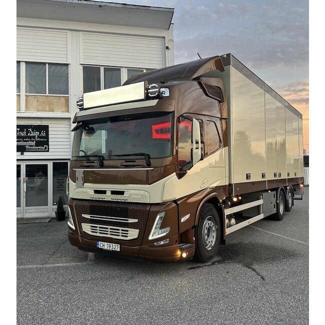 Slät frontplåt, Volvo FM5