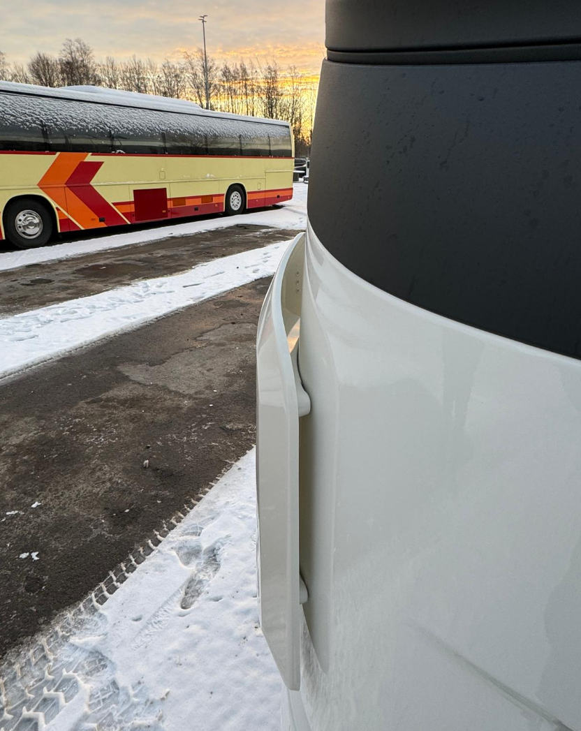 Hoekschilden Volvo Aero