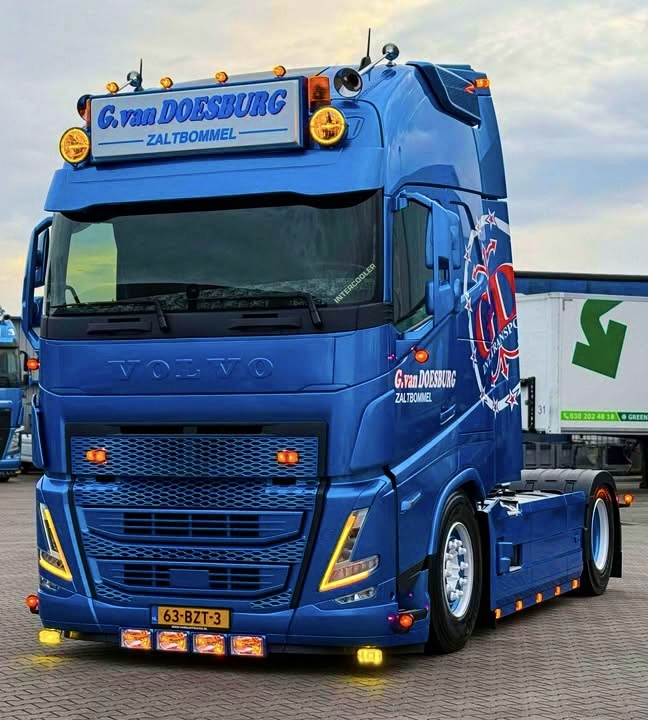 Feux de jour à LED orange, jaune ou blanc chaud pour Volvo FH5+Aero 2020+