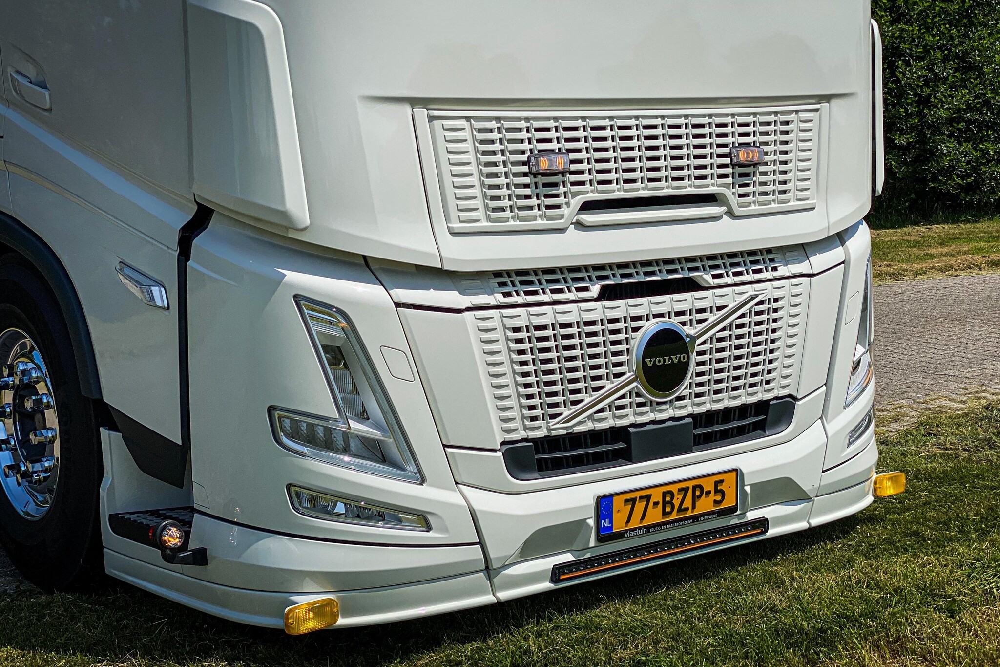 Turbo Truckparts bumper spoiler Volvo Aero