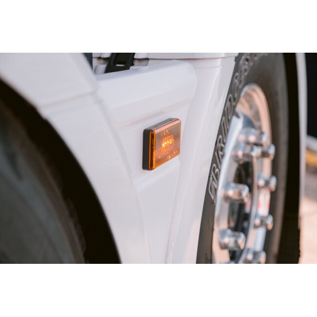 Cordes Scania NG avec trou pour lampe