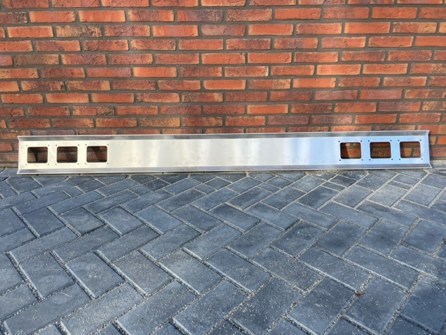 Barre lumineuse de toit pour Scania série 4/R