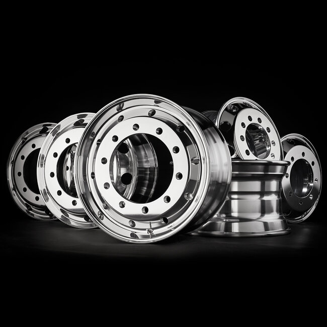 Omnius Wheels Krom-Aluminium Fælg 19,5" x 7,5" / ET 133