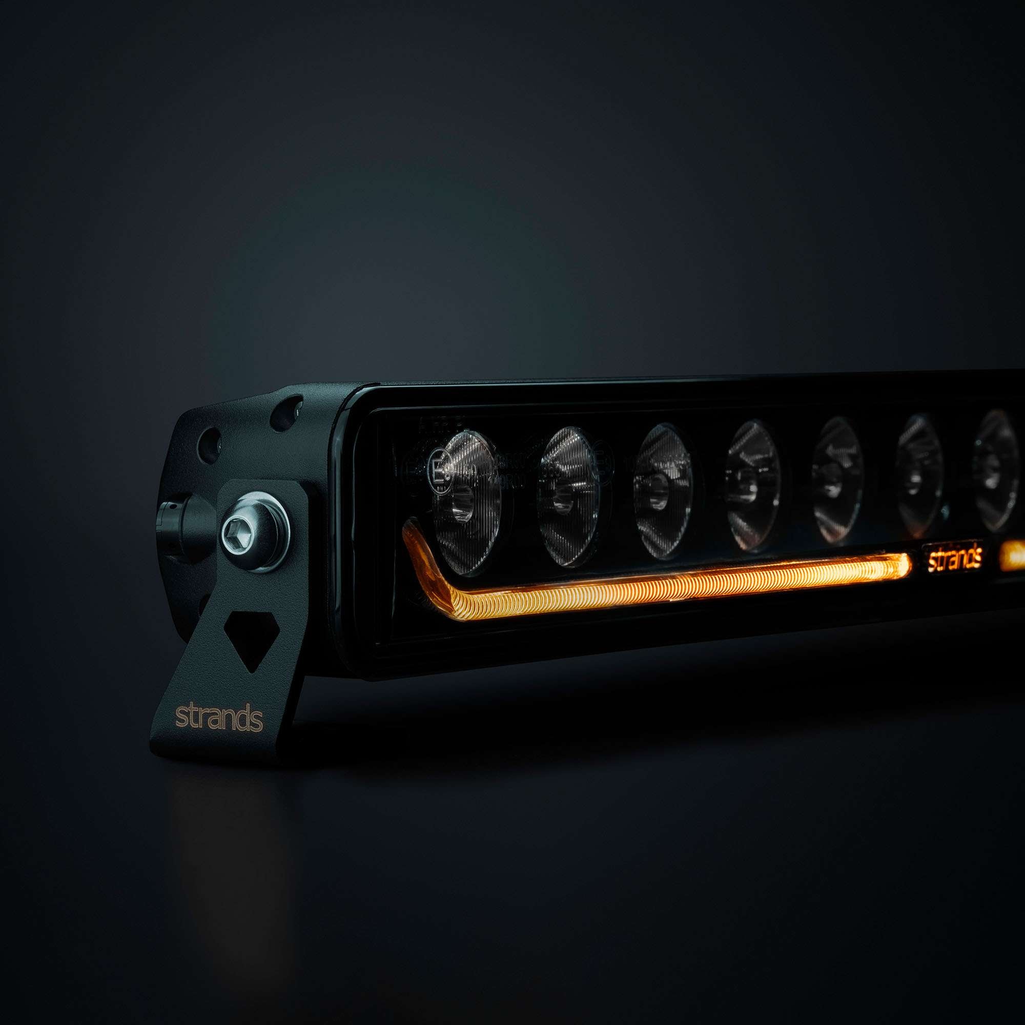 Strands Dark Knight Identity Led Bar 20"