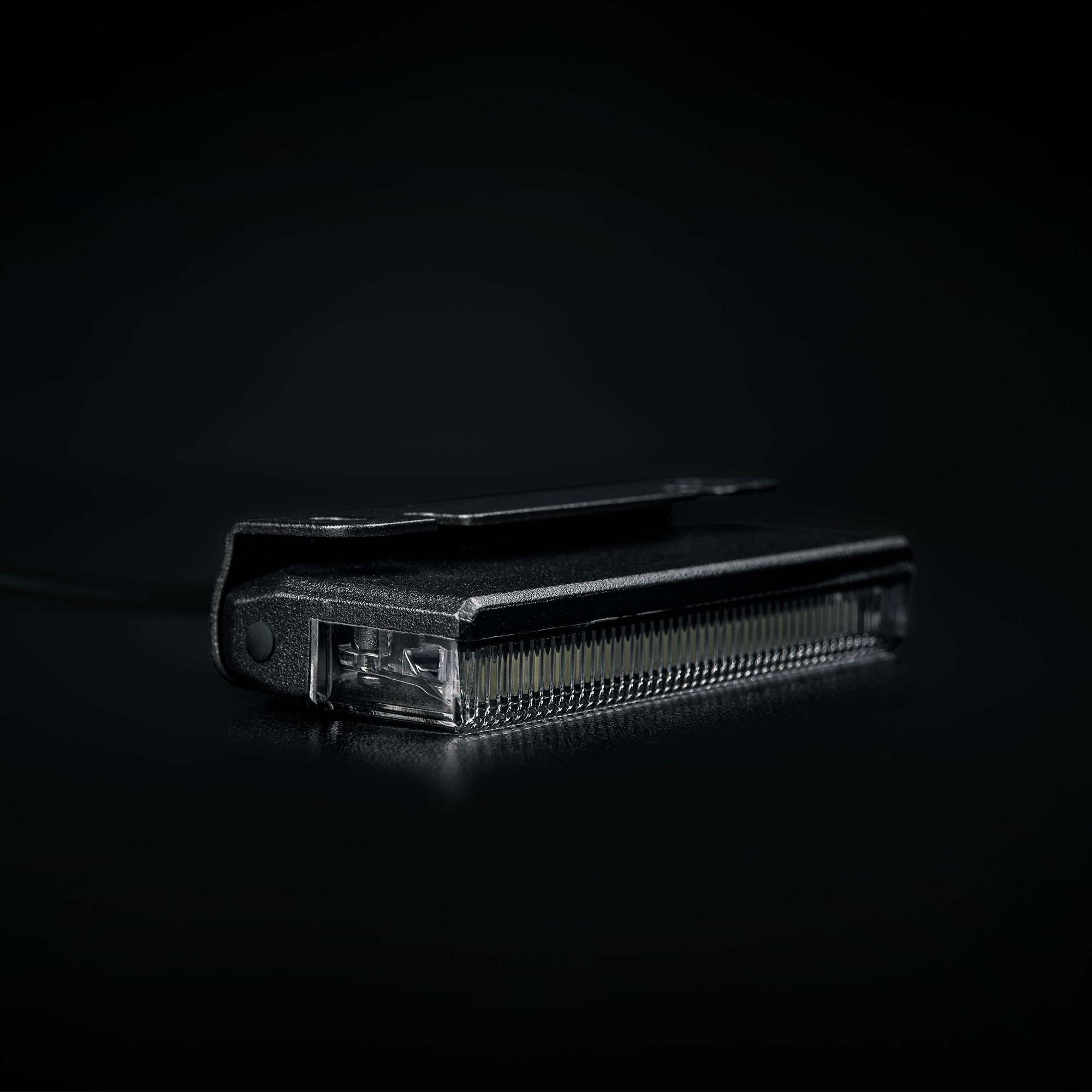 Strands Unity Ultra Flat Work Light 22W