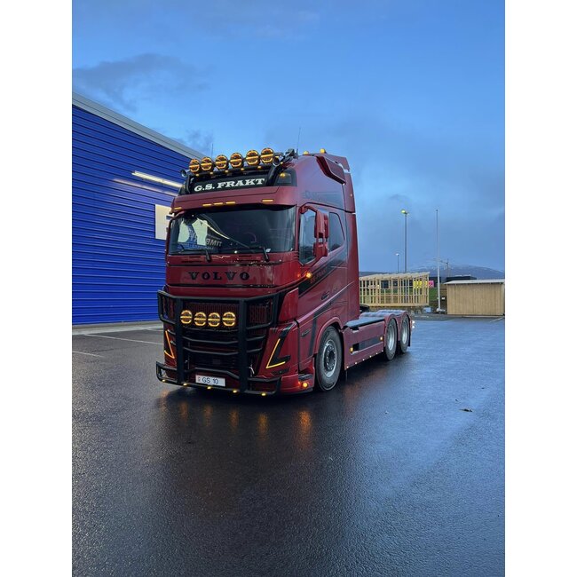 Osłona przeciwsłoneczna TruckStyle Sweden do Volvo FH4/FH5/Aero