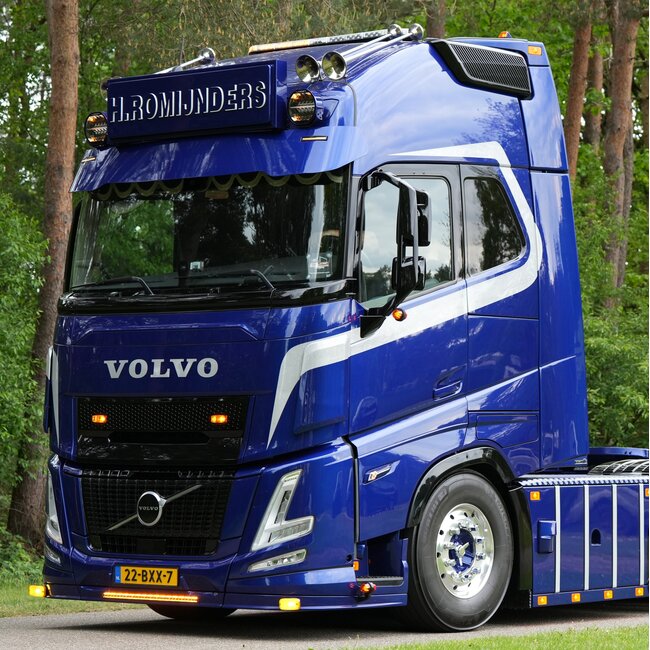 Visière Fox Parts Volvo FH4/FH5/Aero + FM5 personnalisée 28,5 cm