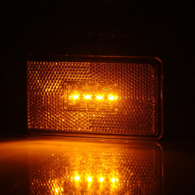 Scania LED-Seitenmarkierungsleuchte mit Reflektor