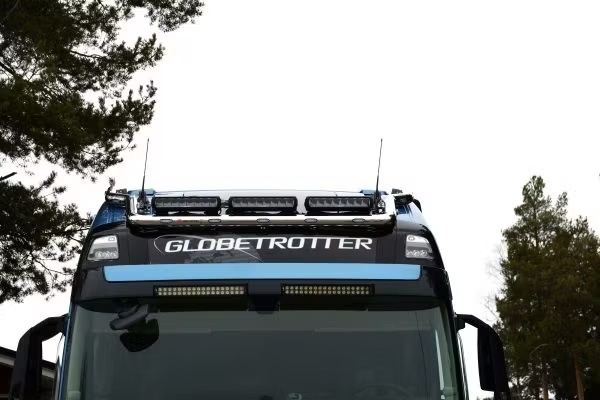 Roof bar Basic Medium V16 Volvo FH4- Globe XL