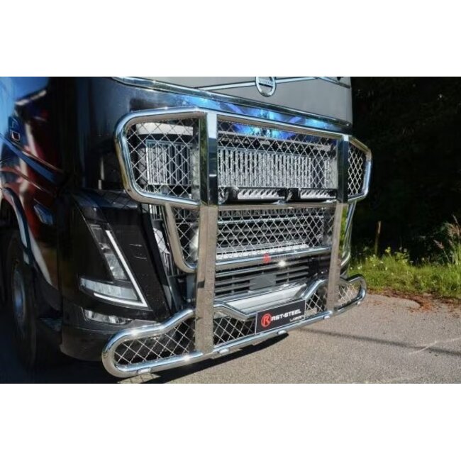 Bull bar Freeway V49 Volvo FH4