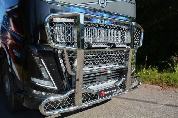 Bull bar Freeway V49 Volvo FH4/FH5