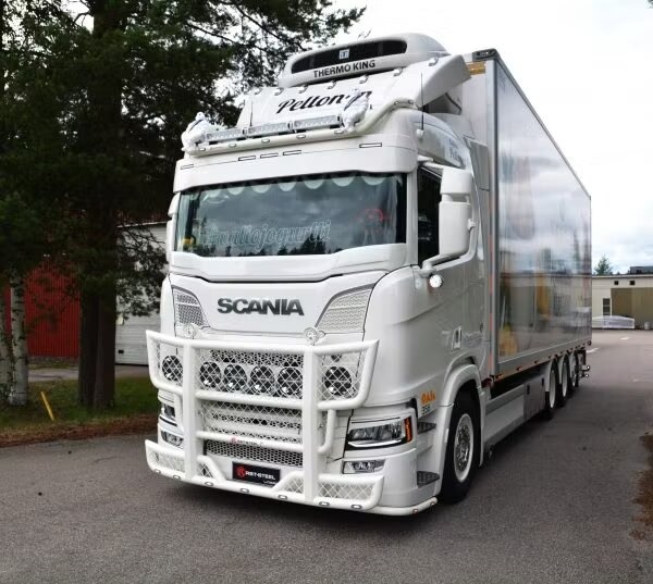 Roof bar Basic V12 Scania NG