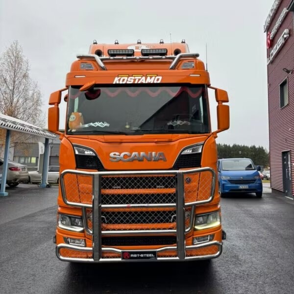 Bull bar Freeway V69 Legalpro Scania NG R/S
