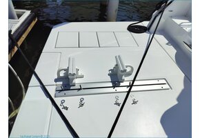 Railmount Universal Tender Chock