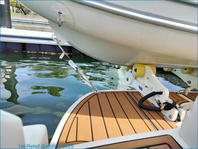 Bossoir robuste (inclinable et avec roues) pour bateaux