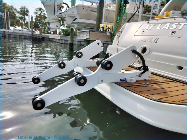 VersaChock - Dinghy davits with wheels (4th Generation)