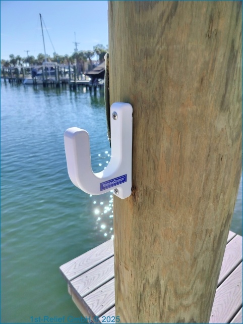 VersaChock - Soporte para mástil de línea de muelle y bichero para barco