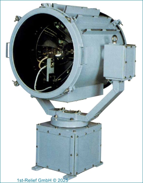 40 cm (15 - 3 / 4 inch) Xenon Searchlight with Electric Remote Control