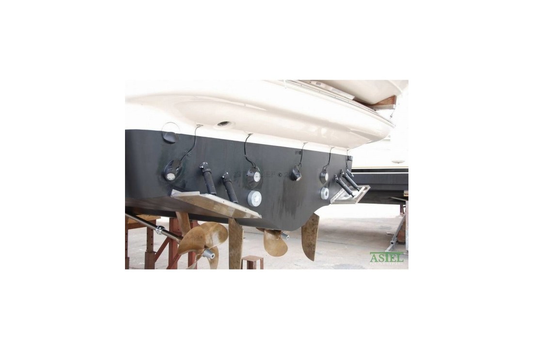 luce subacquea per superficie convessa di serie MST0680 LED a poppa dello scafo