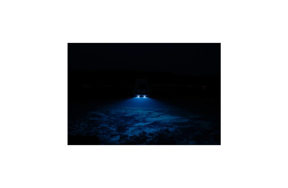 luce subacquea per superficie convessa di serie MST0680 LED a poppa dello scafo