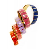 Coco Lee Anna, mehrfarbige Armbänder