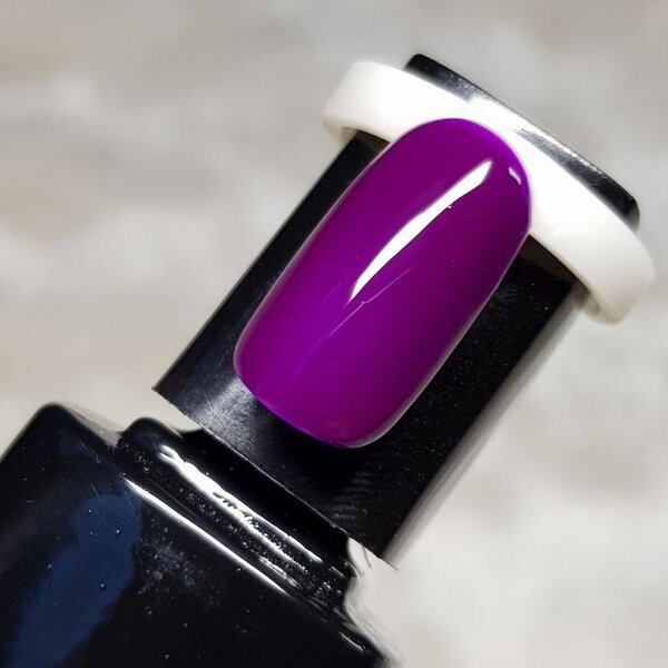 MPK Nails® UV Nagellack 06 - Lila Shine