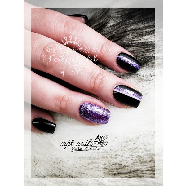 Noble Chromes Elegance Violet Berry