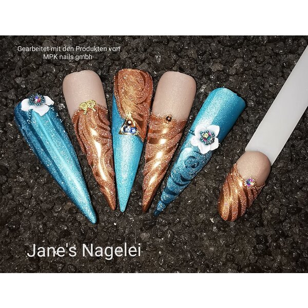 MPK Nails® Shimmering Farbgel Taken