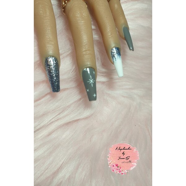 MPK Nails® Luxury Gel Polish 349 Roxstar Silver Blue