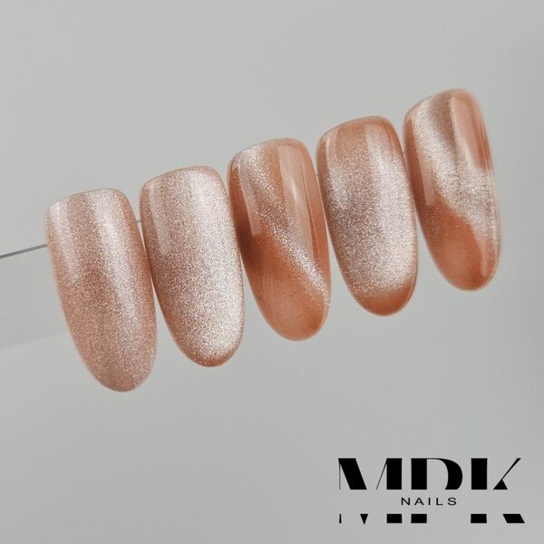 MPK Nails® Cat Eye Gel Polish Soft Peach
