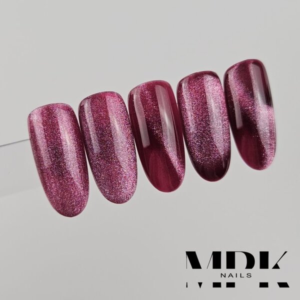 MPK Nails® Cat Eye Gel Polish Metallic Berry